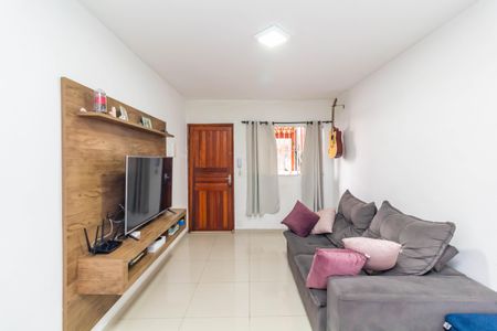 Casa de condomínio à venda com 65m², 2 quartos e 1 vaga Casa de condomínio à venda com 65m², 2 quartos e 1 vagaSala