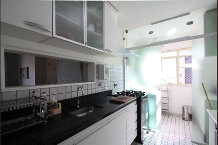 Apartamento à venda com 76m², 3 quartos e 2 vagas Apartamento à venda com 76m², 3 quartos e 2 vagasCozinha