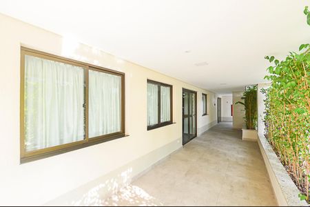 Apartamento à venda com 90m², 3 quartos e 2 vagas Apartamento à venda com 90m², 3 quartos e 2 vagasHall de entrada