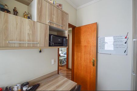 Apartamento à venda com 90m², 3 quartos e 2 vagas Apartamento à venda com 90m², 3 quartos e 2 vagasQuarto 2