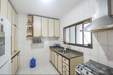 Apartamento à venda com 90m², 3 quartos e 2 vagas Apartamento à venda com 90m², 3 quartos e 2 vagasCozinha