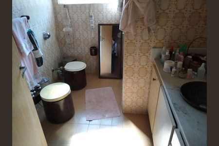 Casa à venda com 270m², 3 quartos e sem vaga