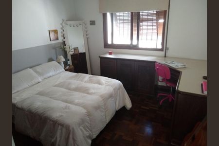 Casa à venda com 270m², 3 quartos e sem vaga