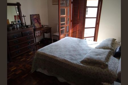 Casa à venda com 270m², 3 quartos e sem vaga