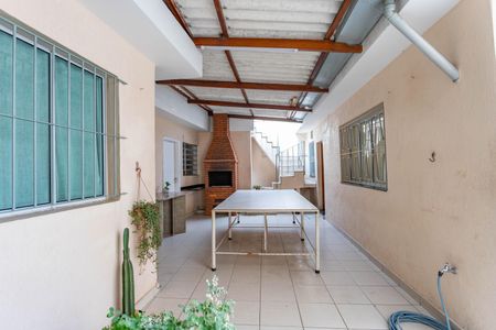 Casa à venda com 300m², 3 quartos e sem vaga Casa à venda com 300m², 3 quartos e sem vagaÁrea de lazer