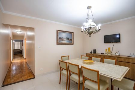 Casa à venda com 300m², 3 quartos e sem vaga Casa à venda com 300m², 3 quartos e sem vagaCopa