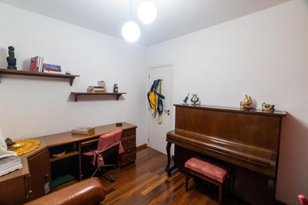 Apartamento à venda com 68m², 2 quartos e 2 vagas Apartamento à venda com 68m², 2 quartos e 2 vagasQuarto