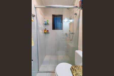 Apartamento à venda com 68m², 2 quartos e 2 vagas Apartamento à venda com 68m², 2 quartos e 2 vagasBanheiro da Suíte