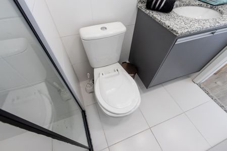 Apartamento para alugar com 67m², 3 quartos e 1 vaga Apartamento para alugar com 67m², 3 quartos e 1 vagaBanheiro da Suíte