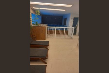 Apartamento à venda com 82m², 2 quartos e 1 vaga