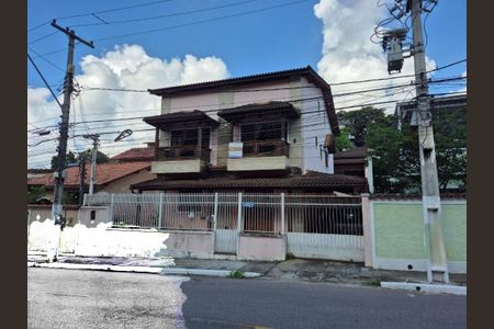 Casa à venda com 419m², 5 quartos e 5 vagas