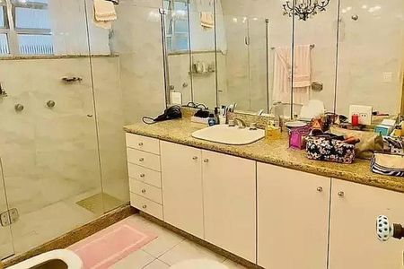 Apartamento à venda com 350m², 4 quartos e 2 vagas