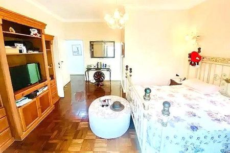 Apartamento à venda com 287m², 5 quartos e 1 vaga