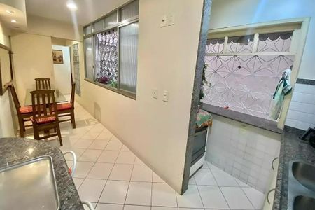 Casa à venda com 130m², 2 quartos e 1 vaga