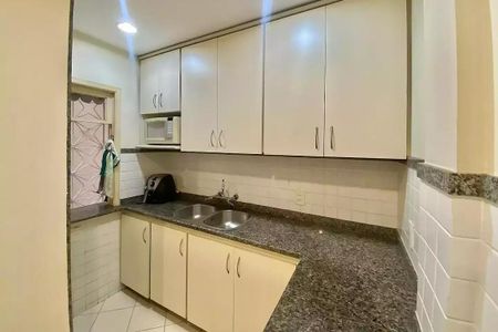 Casa à venda com 130m², 2 quartos e 1 vaga