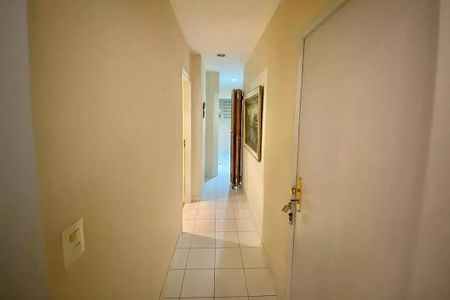 Casa à venda com 130m², 2 quartos e 1 vaga
