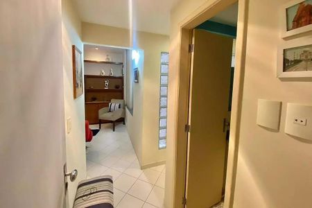 Casa à venda com 130m², 2 quartos e 1 vaga