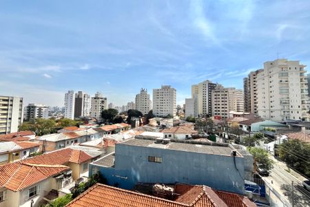 Apartamento à venda com 156m², 3 quartos e 3 vagas Apartamento à venda com 156m², 3 quartos e 3 vagasVista da Suíte 2