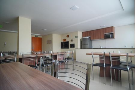 Apartamento à venda com 103m², 2 quartos e 2 vagas Apartamento à venda com 103m², 2 quartos e 2 vagasÁrea comum - Salão de festas