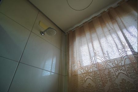 Apartamento à venda com 103m², 2 quartos e 2 vagas Apartamento à venda com 103m², 2 quartos e 2 vagasBanheiro da Suíte