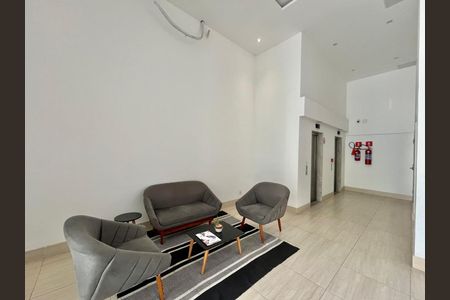 Apartamento à venda com 40m², 1 quarto e 1 vagaHall