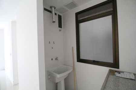 Apartamento à venda com 40m², 1 quarto e 1 vagaÁrea de serviço