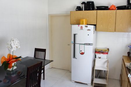 Casa à venda com 160m², 2 quartos e 4 vagasCozinha