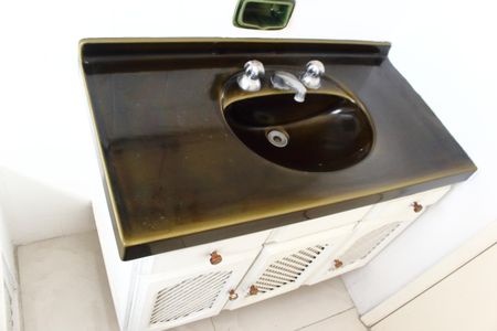 Casa à venda com 160m², 2 quartos e 4 vagasBanheiro 1