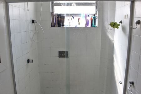 Casa à venda com 160m², 2 quartos e 4 vagasBanheiro 2