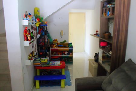 Casa à venda com 160m², 2 quartos e 4 vagasSala