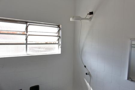 Casa à venda com 160m², 2 quartos e 4 vagasBanheiro 1