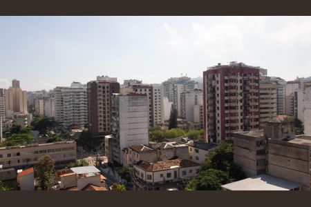 Apartamento à venda com 67m², 2 quartos e 1 vaga Apartamento à venda com 67m², 2 quartos e 1 vagaVista/ Quarto 1