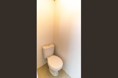 Apartamento à venda com 67m², 2 quartos e 1 vaga Apartamento à venda com 67m², 2 quartos e 1 vagaBanheiro de Serviço