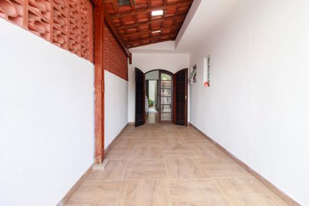 Casa à venda com 119m², 3 quartos e 2 vagas Casa à venda com 119m², 3 quartos e 2 vagasTerraço