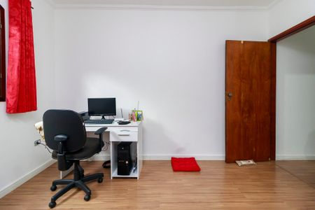 Casa à venda com 119m², 3 quartos e 2 vagas Casa à venda com 119m², 3 quartos e 2 vagasQuarto 2