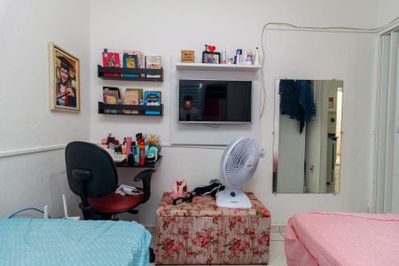 Casa à venda com 119m², 3 quartos e 2 vagas Casa à venda com 119m², 3 quartos e 2 vagasEdícula