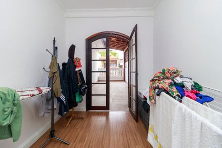 Casa à venda com 119m², 3 quartos e 2 vagas Casa à venda com 119m², 3 quartos e 2 vagasQuarto 3