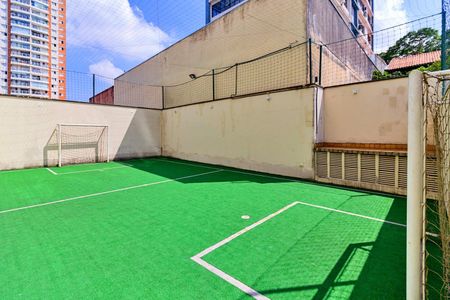 Apartamento à venda com 82m², 3 quartos e 2 vagas Apartamento à venda com 82m², 3 quartos e 2 vagasÁrea comum - Quadra esportiva