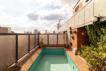 Apartamento para alugar com 166m², 3 quartos e 3 vagas Apartamento para alugar com 166m², 3 quartos e 3 vagasPiscina