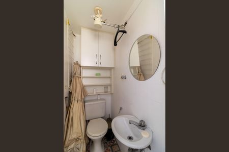 Apartamento para alugar com 166m², 3 quartos e 3 vagas Apartamento para alugar com 166m², 3 quartos e 3 vagasBanheiro de serviço