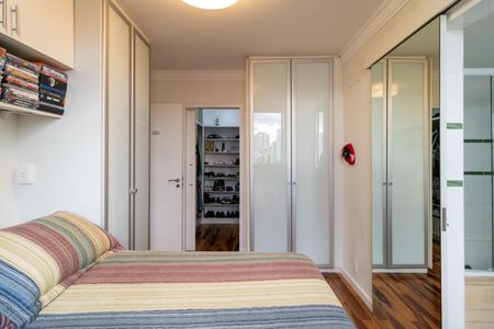 Apartamento para alugar com 166m², 3 quartos e 3 vagas Apartamento para alugar com 166m², 3 quartos e 3 vagasSuíte