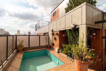 Apartamento para alugar com 166m², 3 quartos e 3 vagas Apartamento para alugar com 166m², 3 quartos e 3 vagasPiscina