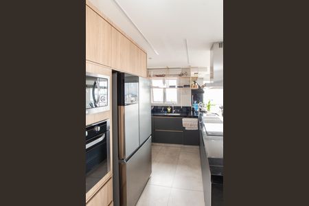 Apartamento à venda com 144m², 2 quartos e 2 vagas Apartamento à venda com 144m², 2 quartos e 2 vagasSala e Cozinha