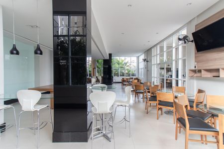 Apartamento à venda com 144m², 2 quartos e 2 vagas Apartamento à venda com 144m², 2 quartos e 2 vagasÁrea comum