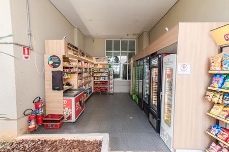 Apartamento à venda com 144m², 2 quartos e 2 vagas Apartamento à venda com 144m², 2 quartos e 2 vagasÁrea comum - Mercado