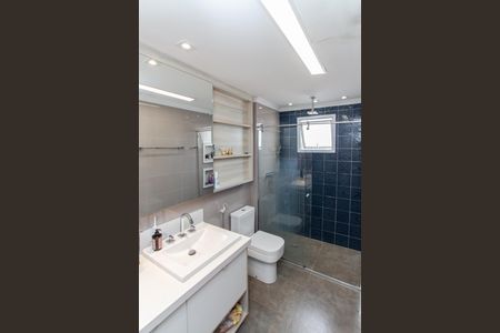 Apartamento à venda com 144m², 2 quartos e 2 vagas Apartamento à venda com 144m², 2 quartos e 2 vagasBanheiro da Suíte 1