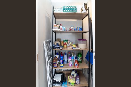 Apartamento à venda com 144m², 2 quartos e 2 vagas Apartamento à venda com 144m², 2 quartos e 2 vagasÁrea de Serviço