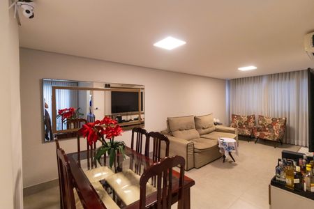 Casa à venda com 200m², 3 quartos e 3 vagasSala de Jantar