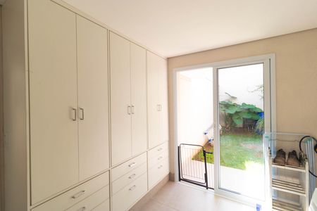 Casa à venda com 200m², 3 quartos e 3 vagasÁrea de Serviço