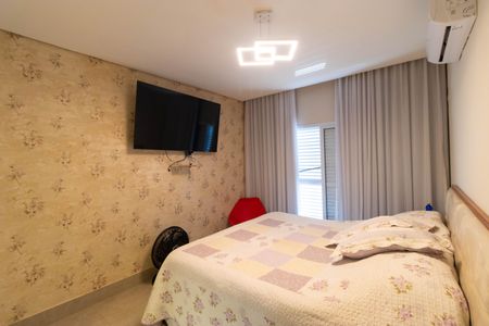 Casa à venda com 200m², 3 quartos e 3 vagasSuíte 02